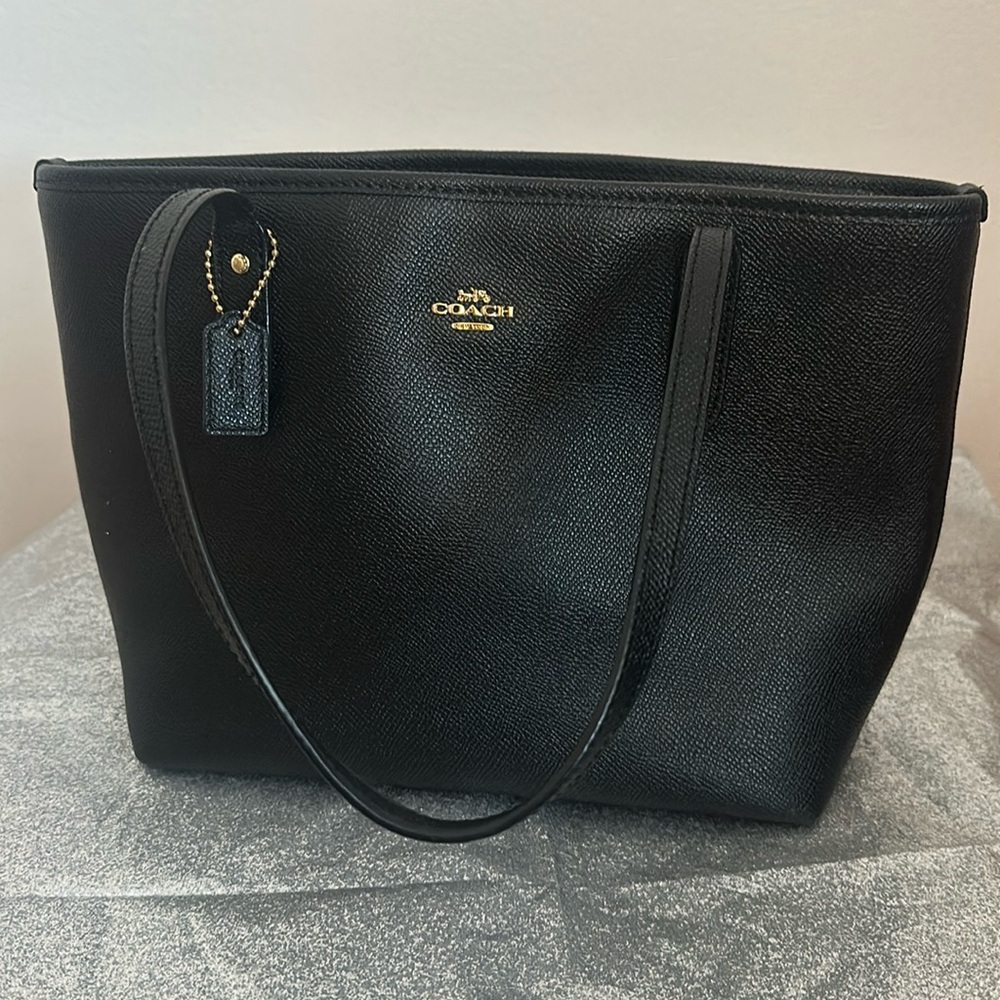 Coach small city tote